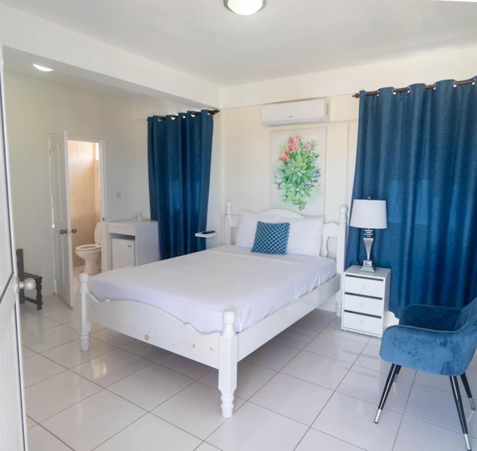 St. James Guesthouse Roseau Exterior photo