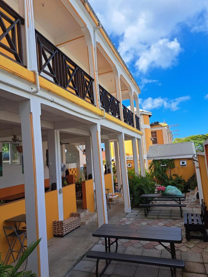 St. James Guesthouse Roseau Exterior photo